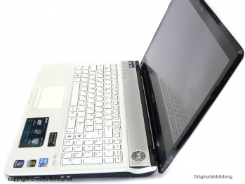 Notebook  ASUS X64JV 16Zoll Intel-Core i5  Arbeitsspeicher 4GB (gebraucht)